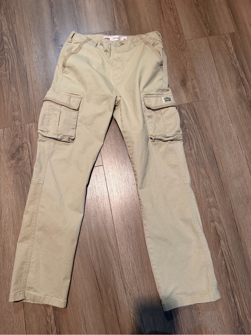 Levi’s Straight Leg Cargo Tan Khaki Kids Teens Pants Levi’s Pockets
